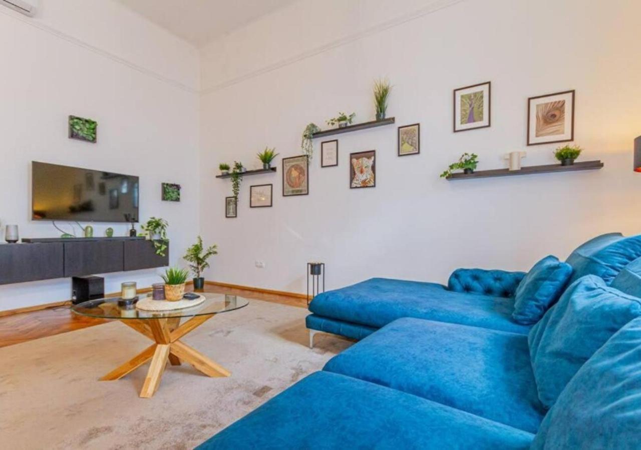 Luxury Apartment By The Famous Vaci Street Budapest Esterno foto