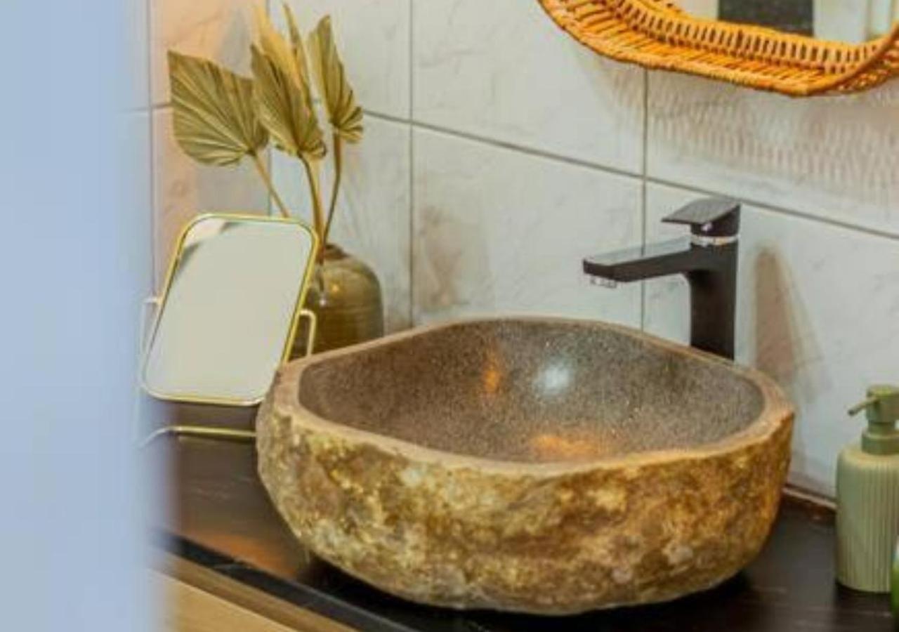 Luxury Apartment By The Famous Vaci Street Budapest Esterno foto